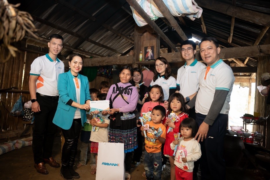 Phát động gây quỹ 100 nghìn cây xanh cho tỉnh Yên Bái