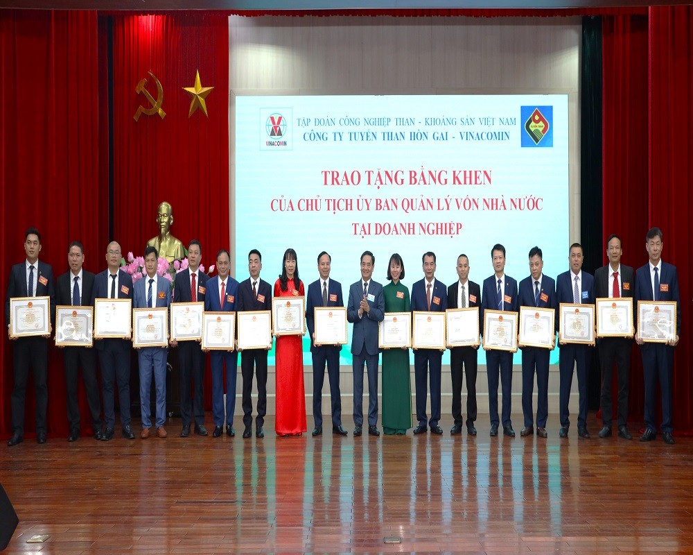 Tuyển than Hòn Gai - Vinacomin hoàn thành nhiệm vụ 202 Tuyển than Hòn Gai - Vinacomin hoàn thành nhiệm vụ 202