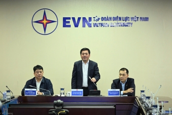 Chùm ảnh: Bộ trưởng Nguyễn Hồng Diên thăm, kiểm tra công tác bảo đảm cung ứng điện dịp Tết Nguyên đán 2025