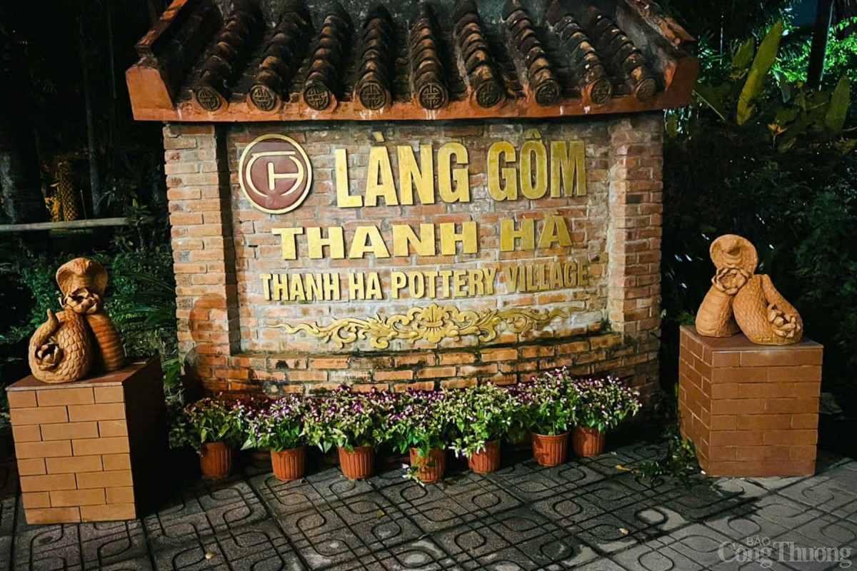 Ngắm linh vật năm Tỵ qua bàn tay nghệ nhân Hội An