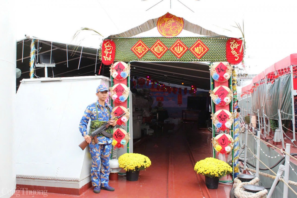 Xuân ấm áp, tết yêu thương tại Lữ đoàn 171 Hải quân Xuân ấm áp, tết yêu thương tại Lữ đoàn 171 Hải quân