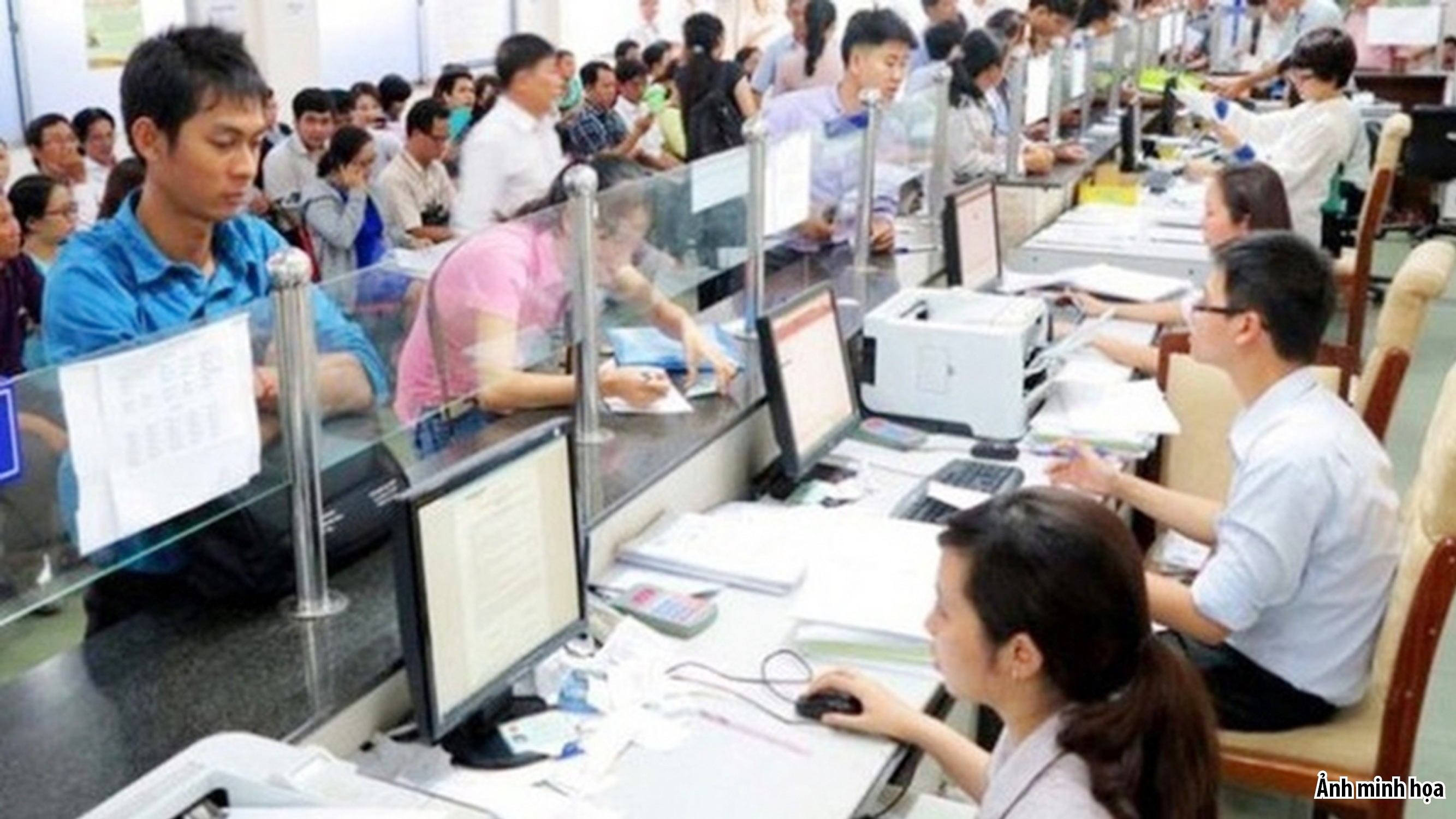 Tinh gọn bộ máy không chỉ để tiết kiệm ngân sách Tinh gọn bộ máy không chỉ để tiết kiệm ngân sách