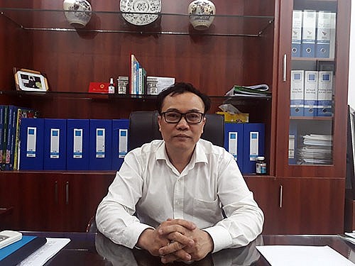 Đầu năm mua muối lấy may