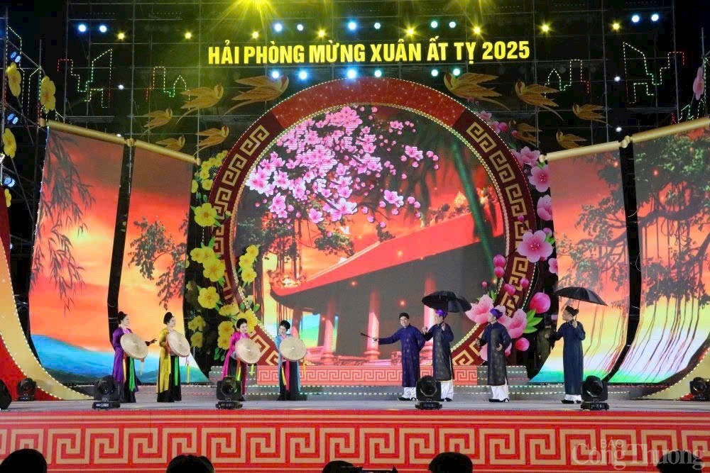 Hải Phòng: Tưng bừng sự kiện văn hóa, nghệ thuật chào xuân Hải Phòng: Tưng bừng sự kiện văn hóa, nghệ thuật chào xuân