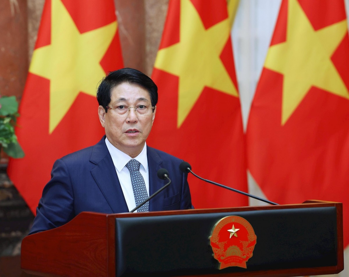 Năm 2025: Mở cánh cửa bước vào kỷ nguyên mới