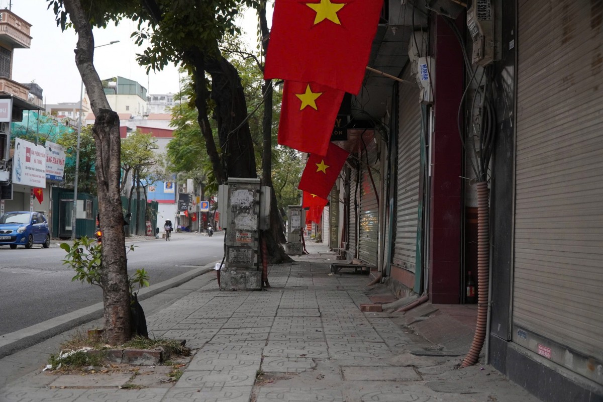 Vỉa hè Lạc Trung Vỉa hè Lạc Trung