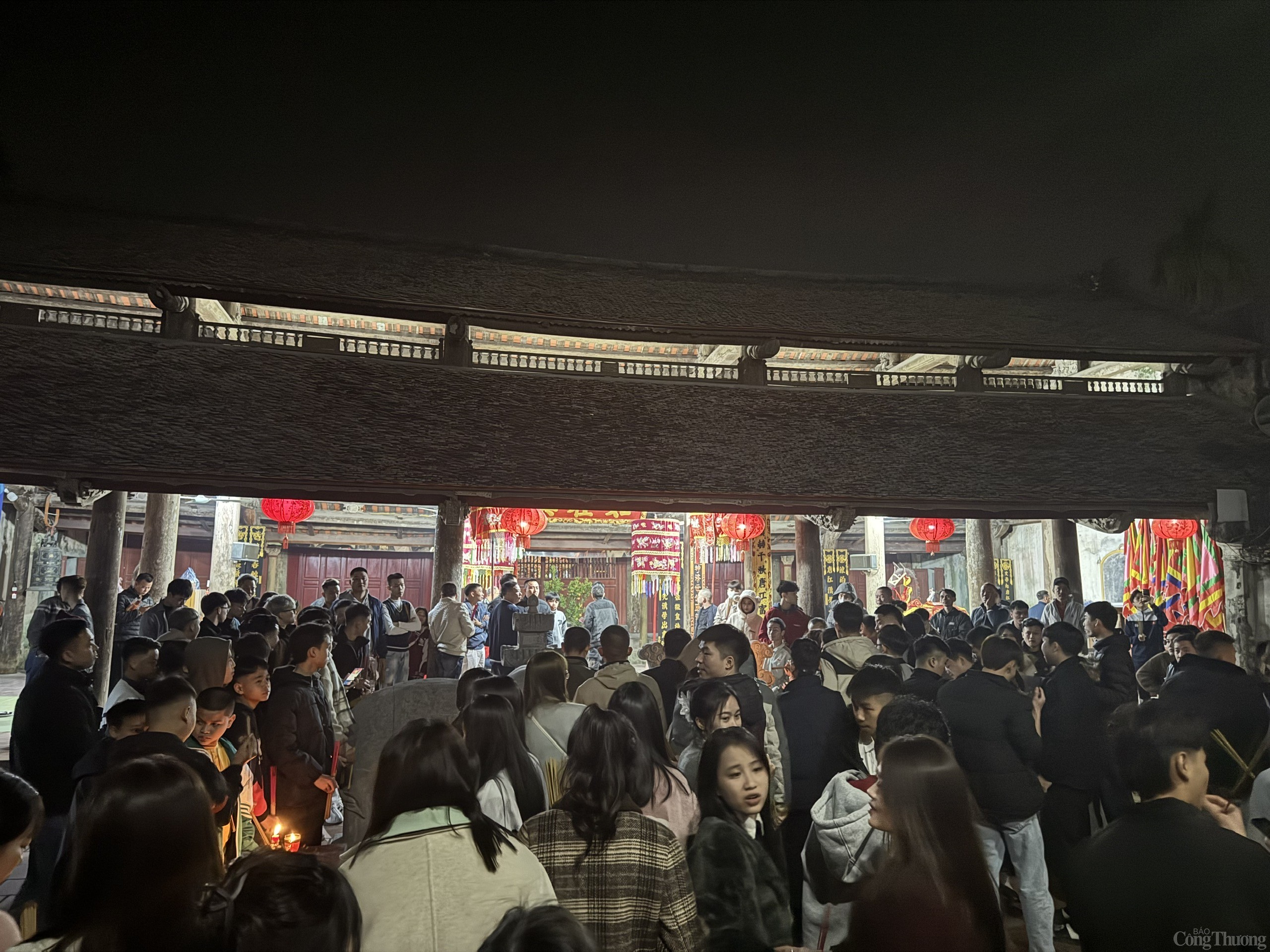 Xin lửa đầu năm Xin lửa đầu năm