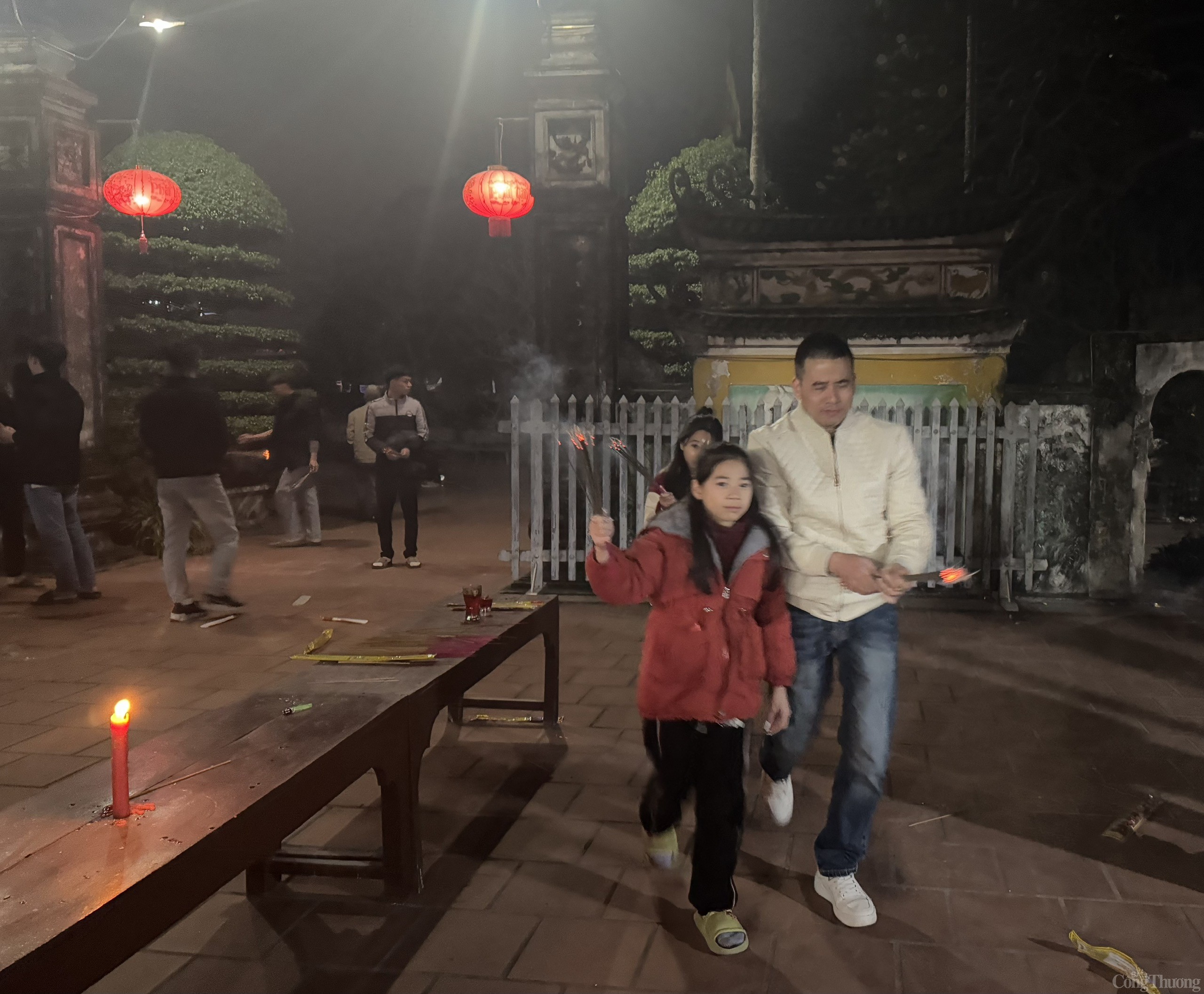 Xin lửa đầu năm Xin lửa đầu năm