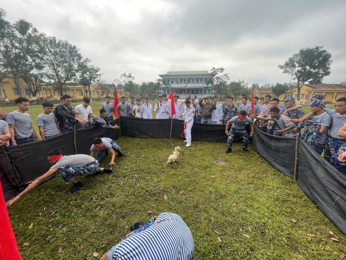 Vùng 3 Hải quân sôi nổi các hoạt động mừng Đảng, mừng xuân năm 2025 Vùng 3 Hải quân sôi nổi các hoạt động mừng Đảng, mừng xuân năm 2025