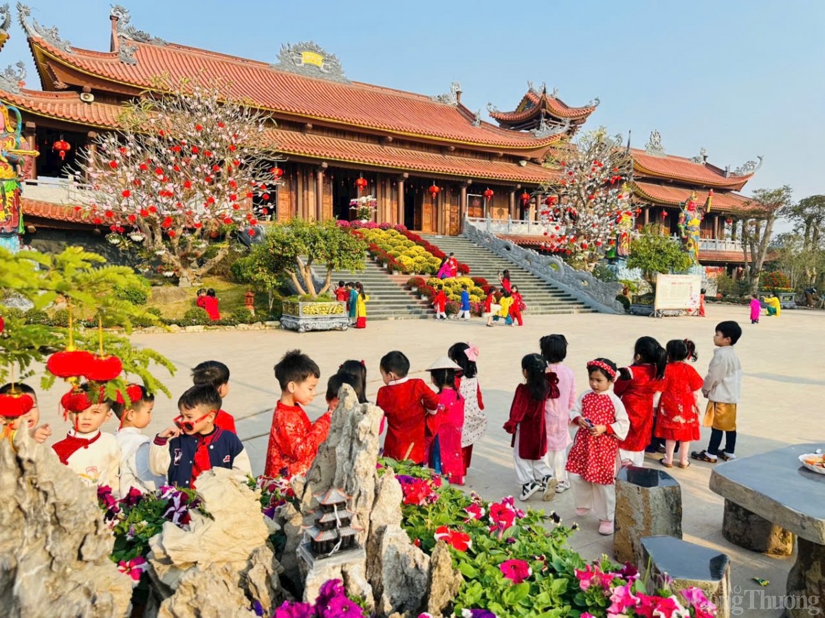 Vĩnh Phúc: Chùa Bầu – điểm đến tâm linh hút khách Vĩnh Phúc: Chùa Bầu – điểm đến tâm linh hút khách