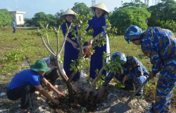 Các đảo thuộc quần đảo Trường Sa hưởng ứng Tết trồng cây