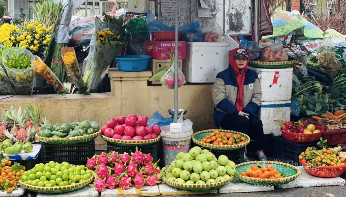 Tại các chợ dân sinh hàng hóa dồi dào, giá cả ít biến động sau Tết Ất Tỵ. Ảnh: Nguyễn Thanh Tại các chợ dân sinh hàng hóa dồi dào, giá cả ít biến động sau Tết Ất Tỵ. Ảnh: Nguyễn Thanh