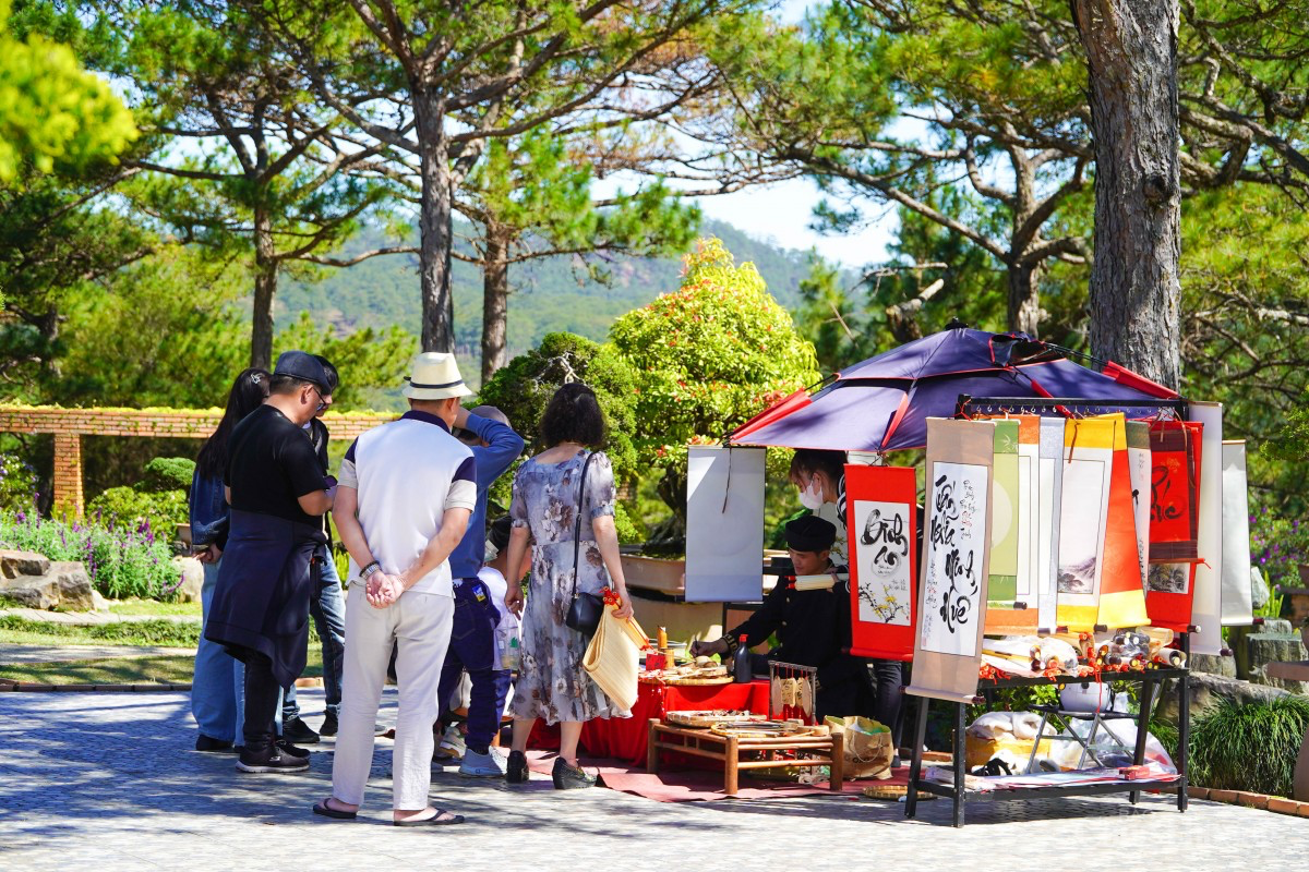 Du lịch Lâm Đồng tăng trưởng vượt bậc dịp Tết 2025