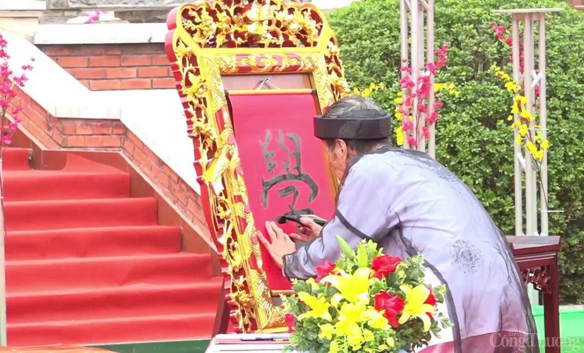 Hải Phòng: Tưng bừng lễ hội khai bút đầu xuân