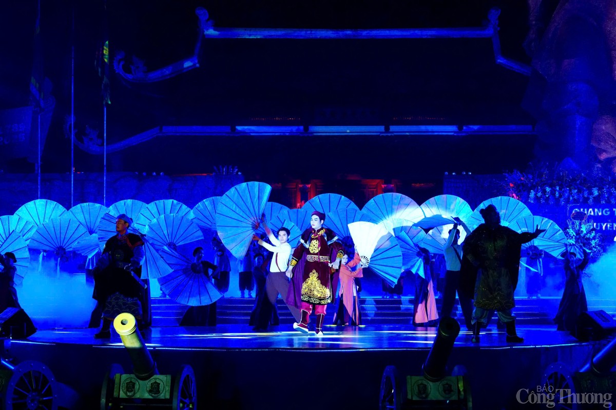 'Đống Đa - Sử vàng lưu danh - Tương lai vững bước'