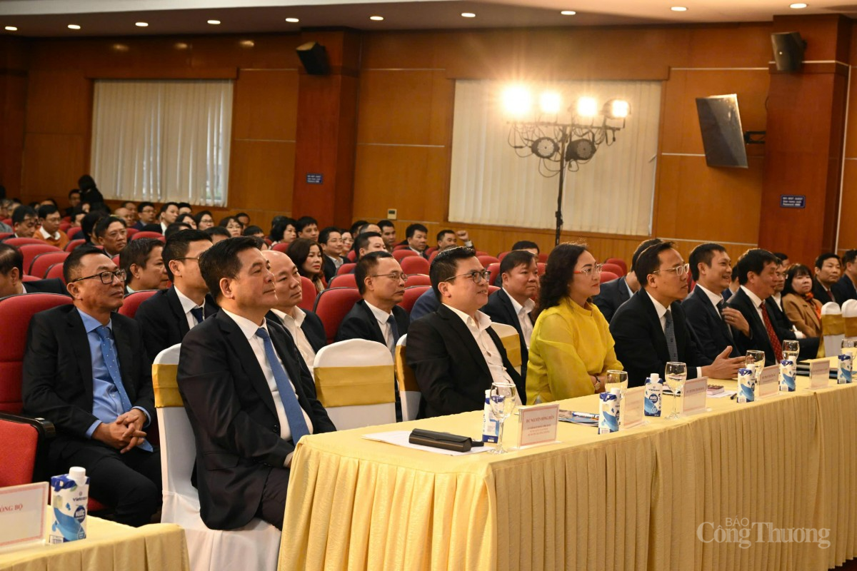 CHÙM ẢNH: Bộ Công Thương gặp mặt đầu Xuân Ất Tỵ 2025