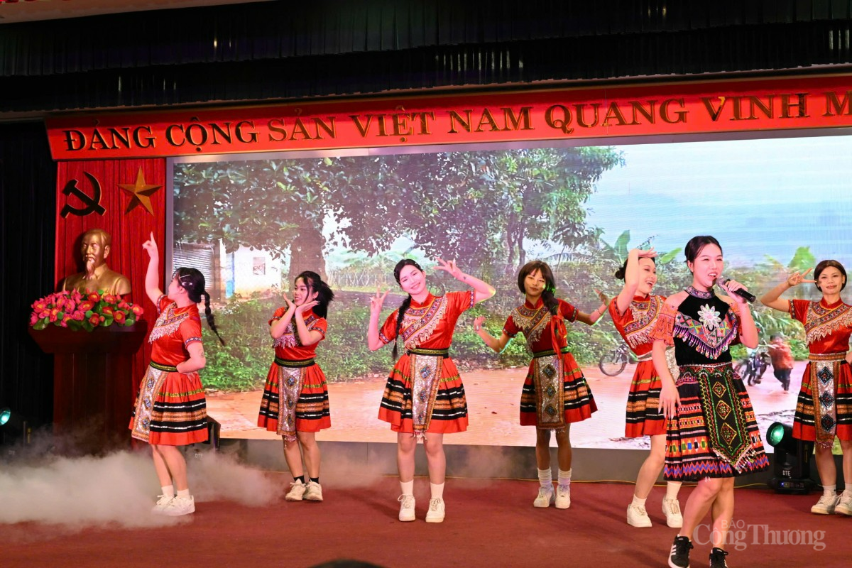 CHÙM ẢNH: Bộ Công Thương gặp mặt đầu Xuân Ất Tỵ 2025