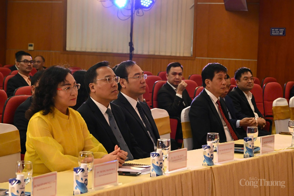 CHÙM ẢNH: Bộ Công Thương gặp mặt đầu Xuân Ất Tỵ 2025