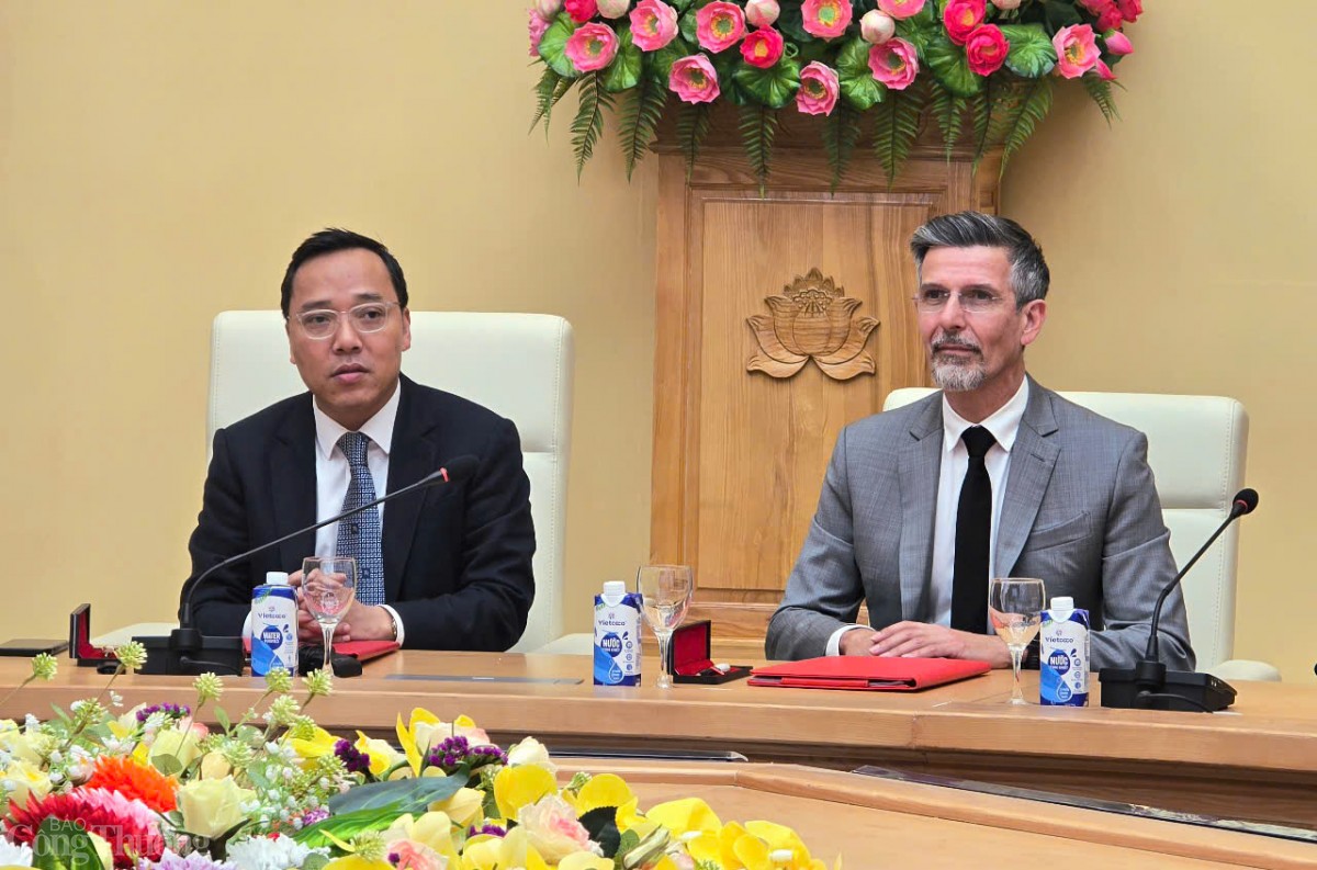 Nhà máy điện Phú Mỹ 2.2 chính thức chuyển giao cho EVN Nhà máy điện Phú Mỹ 2.2 chính thức chuyển giao cho EVN