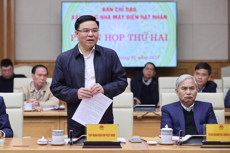 Chủ tịch PVN Lê Mạnh Hùng phát biểu tại phiên họp - Ảnh: VGP/Nhật Bắc Chủ tịch PVN Lê Mạnh Hùng phát biểu tại phiên họp - Ảnh: VGP/Nhật Bắc