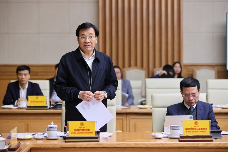 Bộ trưởng, Chủ nhiệm Văn phòng Chính phủ Trần Văn Sơn phát biểu Bộ trưởng, Chủ nhiệm Văn phòng Chính phủ Trần Văn Sơn phát biểu