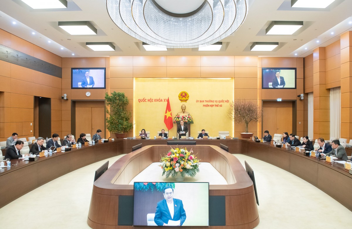 Khai mạc phiên họp thứ 42 - Ủy ban Thường vụ Quốc hội khóa XV Khai mạc phiên họp thứ 42 - Ủy ban Thường vụ Quốc hội khóa XV