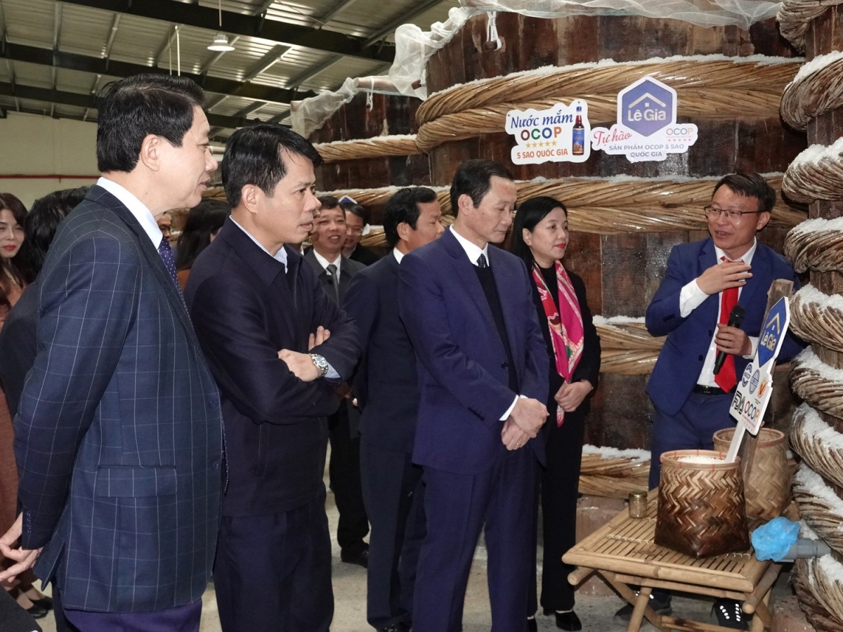 thanh hóa ra quân sản xuất đầu năm thanh hóa ra quân sản xuất đầu năm