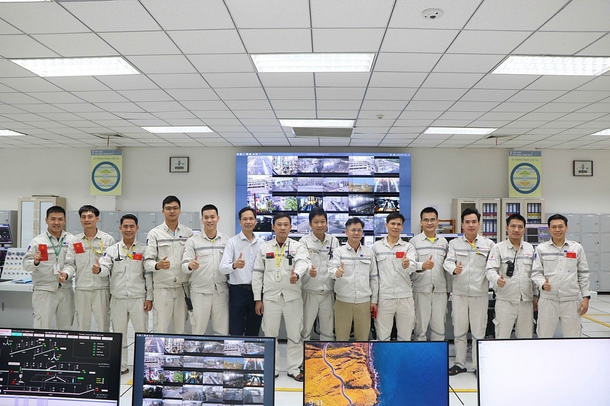 Đội ngũ PVCFC hào hứng triển khai những chuyến tàu xuất khẩu đầu tiên của năm mới Đội ngũ PVCFC hào hứng triển khai những chuyến tàu xuất khẩu đầu tiên của năm mới