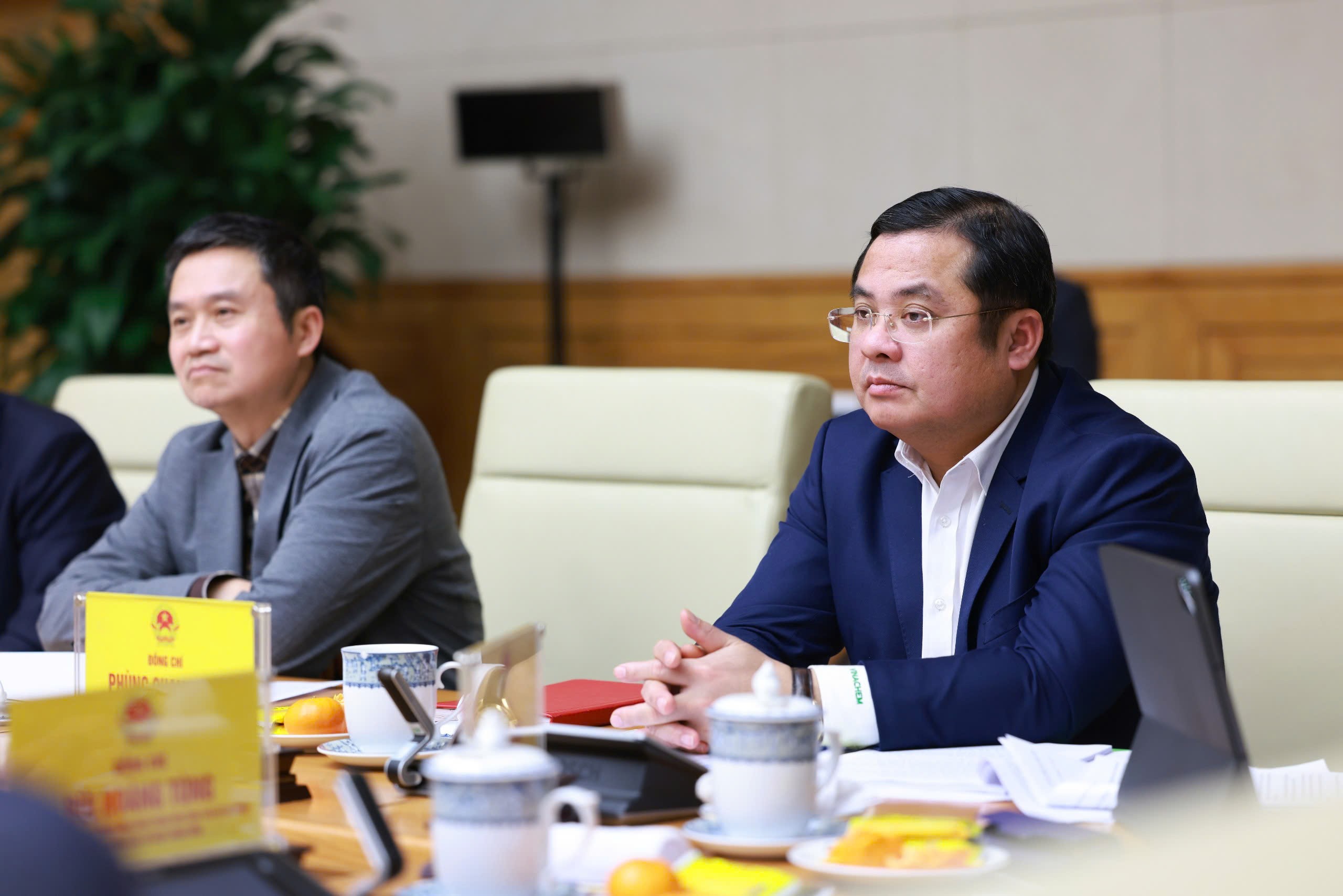 Đồng chí Phùng Quang Hiệp – Bí thư Đảng ủy, Chủ tịch  Tập đoàn Hóa chất Việt Nam tham gia Ban chấp hành Đảng bộ Chính phủ. Ảnh: LA