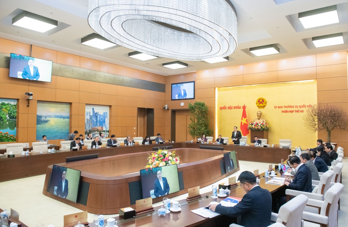 phiên họp thứ 42 - Ủy ban Thường vụ Quốc hội khóa XV phiên họp thứ 42 - Ủy ban Thường vụ Quốc hội khóa XV