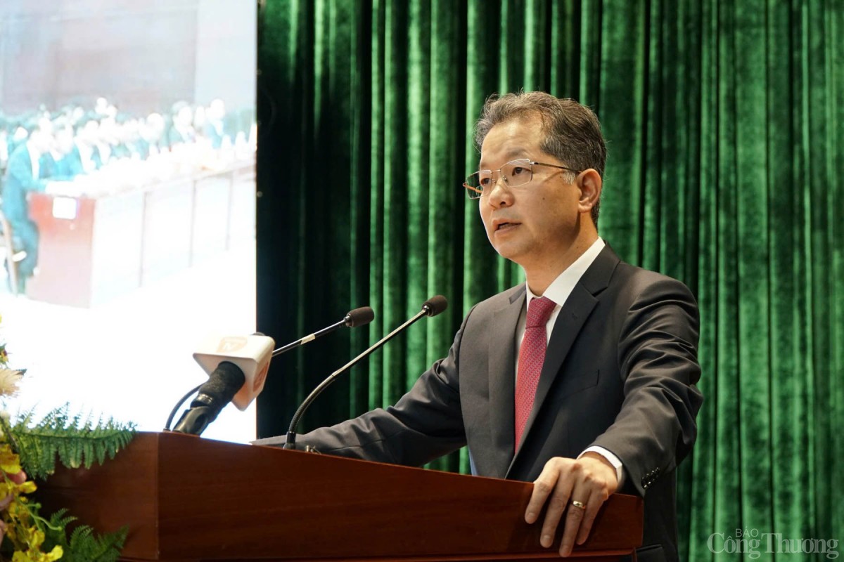 Bí thư Thành ủy Đà Nẵng phát biểu chỉ đạo tại Hội nghị Bí thư Thành ủy Đà Nẵng phát biểu chỉ đạo tại Hội nghị