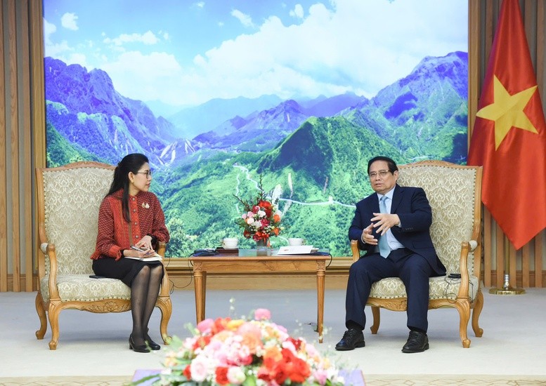 Thủ tướng đề nghị hai bên duy trì hiệu quả các cơ chế hợp tác song phương; chú trọng triển khai Chiến lược “Ba kết nối” trên cơ sở đảm bảo lợi ích và cùng có lợi - Ảnh: VGP/Nhật Bắc Thủ tướng đề nghị hai bên duy trì hiệu quả các cơ chế hợp tác song phương; chú trọng triển khai Chiến lược “Ba kết nối” trên cơ sở đảm bảo lợi ích và cùng có lợi - Ảnh: VGP/Nhật Bắc