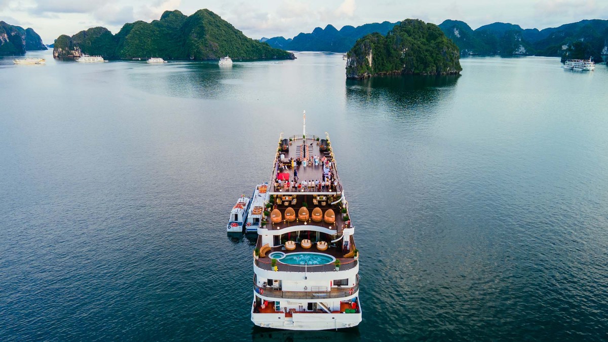 Du lịch Việt Nam liên tiếp được bình chọn là điểm đến hấp dẫn của thế giới. Ảnh: Indochine Du lịch Việt Nam liên tiếp được bình chọn là điểm đến hấp dẫn của thế giới. Ảnh: Indochine