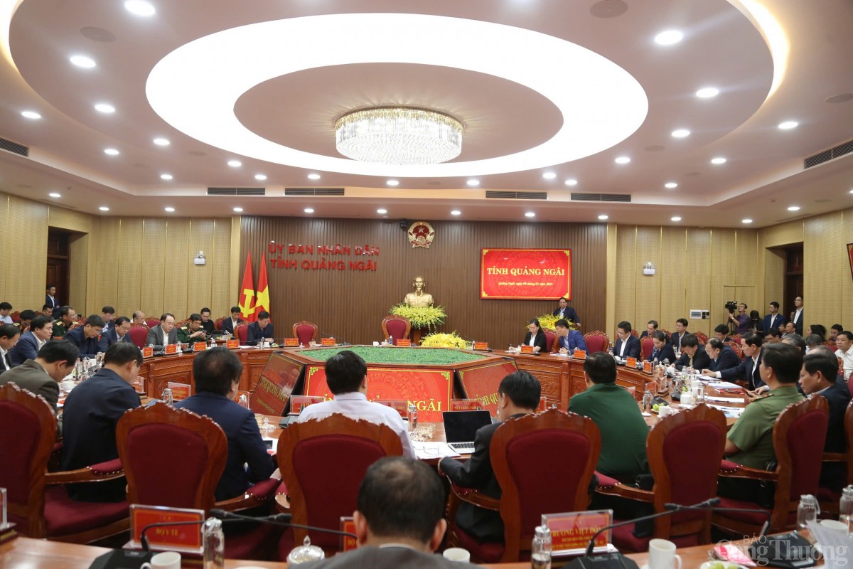 Thủ tướng Phạm Minh Chính làm việc với Ban Thường vụ Tỉnh ủy Quảng Ngãi Thủ tướng Phạm Minh Chính làm việc với Ban Thường vụ Tỉnh ủy Quảng Ngãi