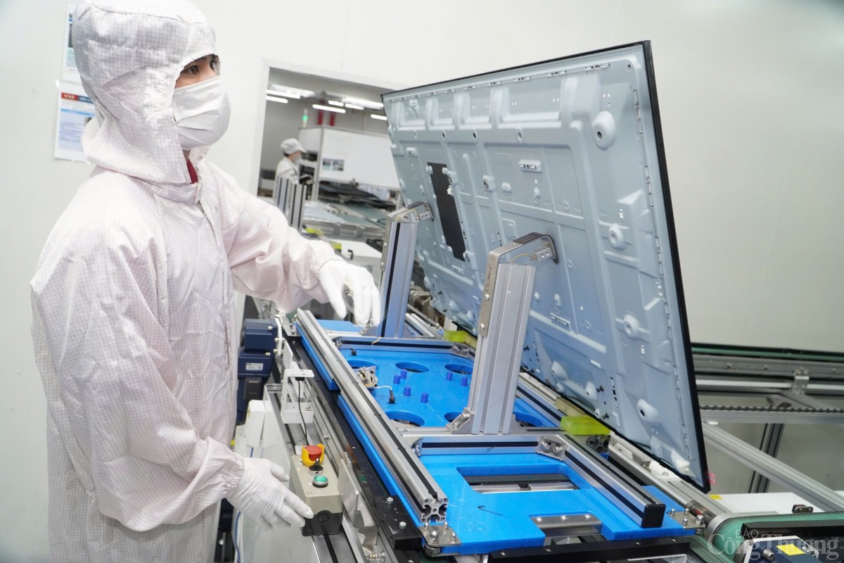 Sản xuất màn hình tivi, máy tính tại Công ty TNHH Công nghệ Coretronic, KCN Phú Mỹ 3. Sản xuất màn hình tivi, máy tính tại Công ty TNHH Công nghệ Coretronic, KCN Phú Mỹ 3.