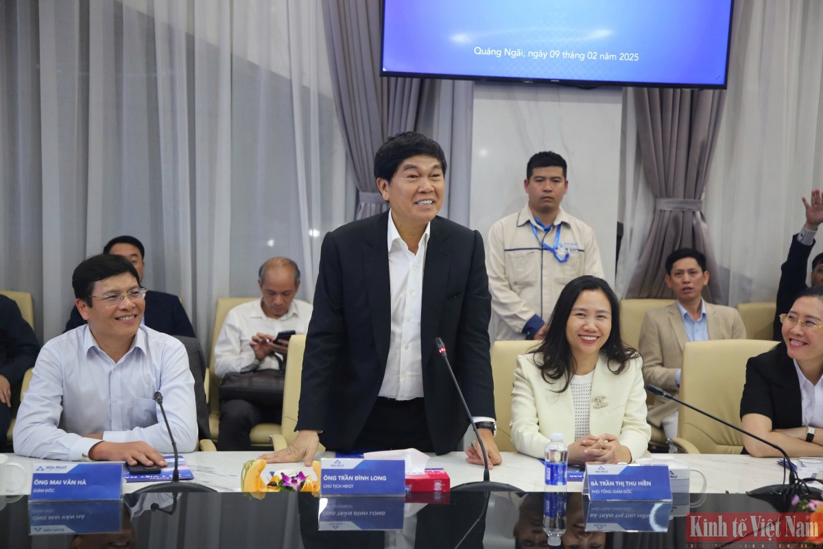 Thủ tướng 'đặt hàng' Hòa Phát nghiên cứu sản xuất ray thép Thủ tướng 'đặt hàng' Hòa Phát nghiên cứu sản xuất ray thép
