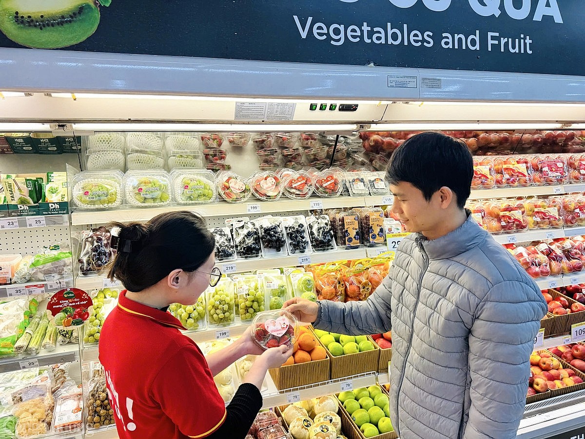 Thị trường trong nước là ‘bệ đỡ’ quan trọng cho tăng trưởng Thị trường trong nước là ‘bệ đỡ’ quan trọng cho tăng trưởng