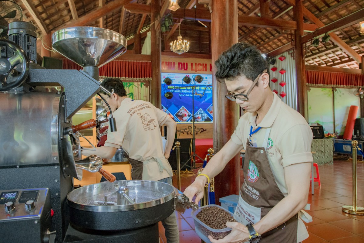 điểm nhấn thú vị của Lễ hội là Cuộc thi rang cà phê đặc sản Việt Nam 2025 điểm nhấn thú vị của Lễ hội là Cuộc thi rang cà phê đặc sản Việt Nam 2025