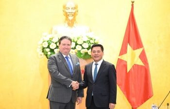 Bộ trưởng Nguyễn Hồng Diên tiếp Đại sứ Hoa Kỳ tại Việt Nam