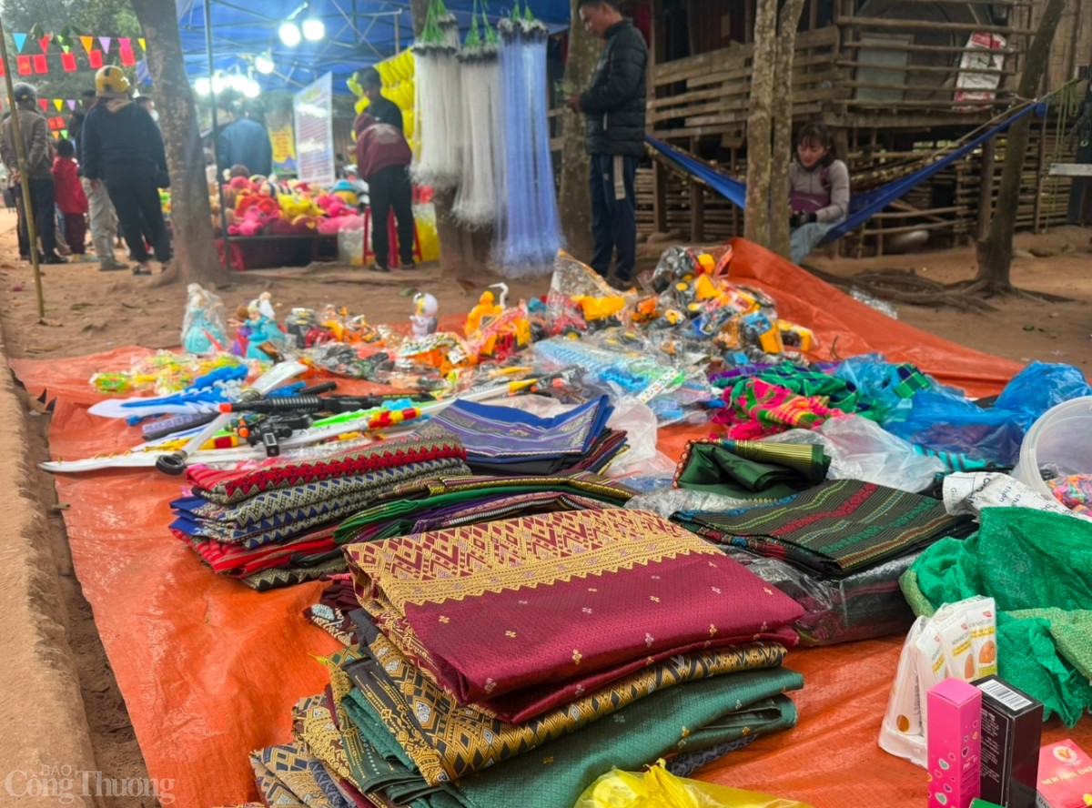 undefined Quảng Bình: Độc đáo lễ hội đập trống người Ma Coong