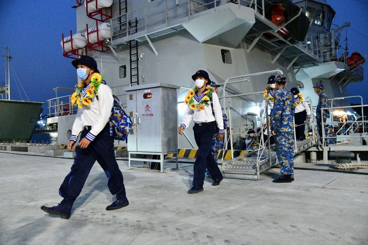 Bộ Tư lệnh Vùng 5 Hải quân tiếp nhận chiến sĩ mới về đơn vị Bộ Tư lệnh Vùng 5 Hải quân tiếp nhận chiến sĩ mới về đơn vị