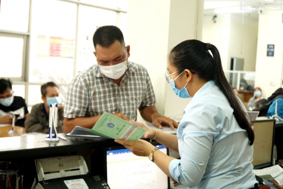 Rút ngắn thời gian tham gia bảo hiểm xã hội để nhận lương hưu