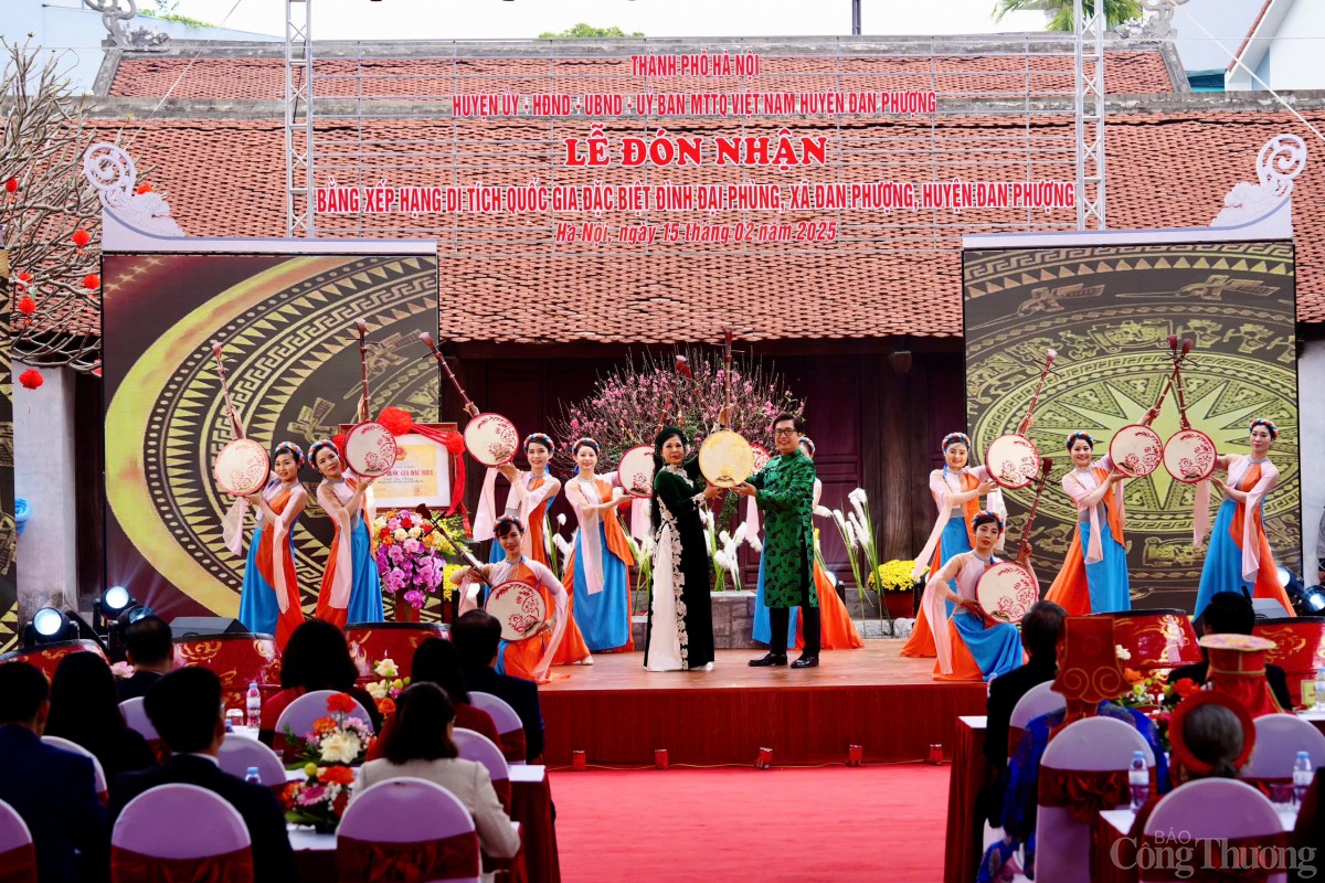 Đình Đại Phùng đón nhận Bằng xếp hạng di tích quốc gia