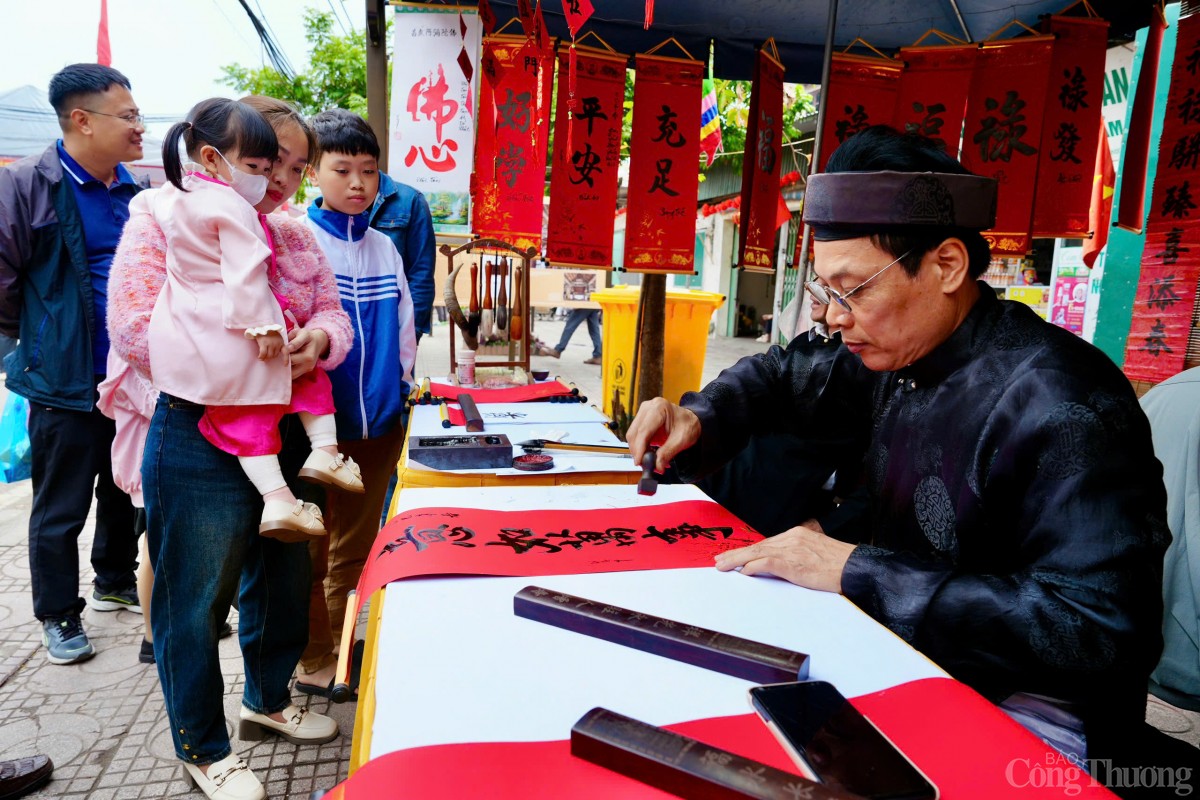 Đình Đại Phùng đón nhận Bằng xếp hạng di tích quốc gia