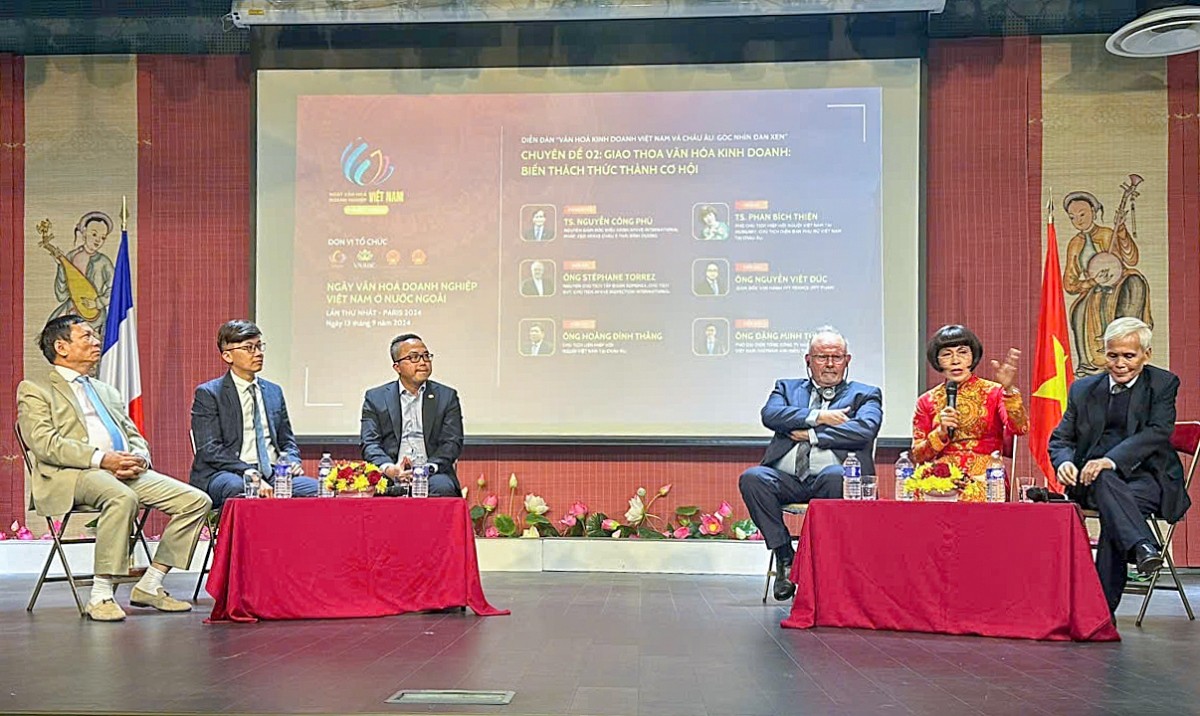 Ngày Văn hoá doanh nghiệp Việt Nam ở nước ngoài được tổ chức lần đầu tại Pháp