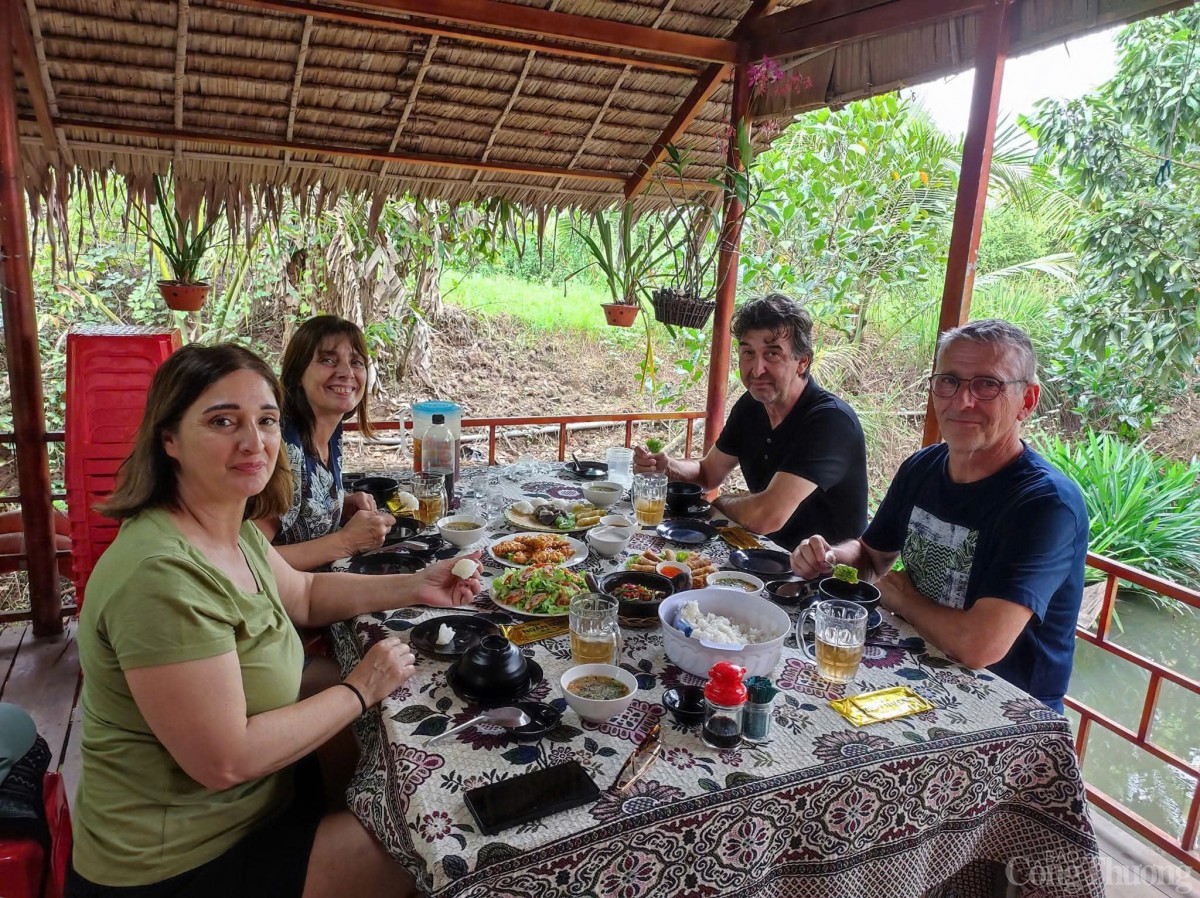 Cần Thơ: Trải nghiệm miền Tây dân dã tại Cồn Sơn