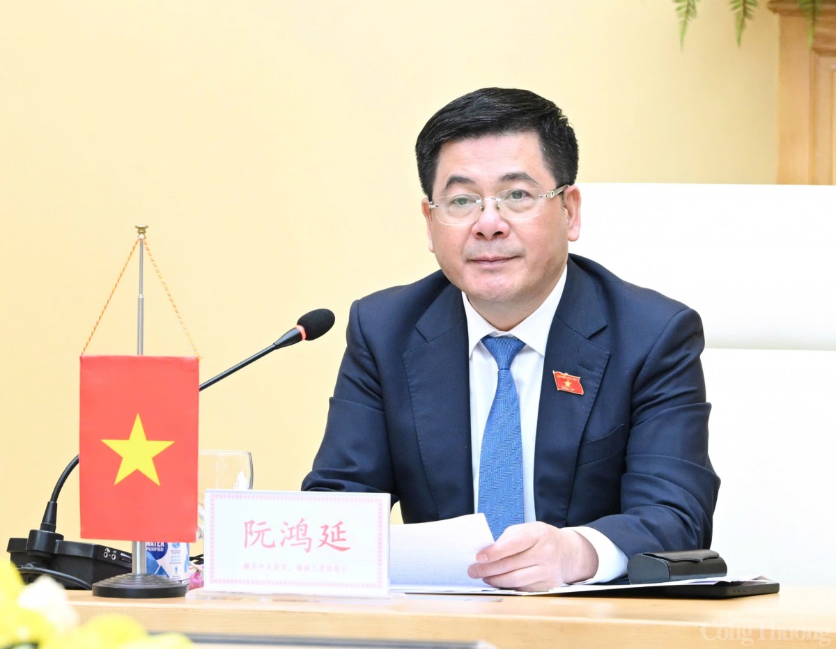 Bộ trưởng Nguyễn Hồng Diên hội đàm với Quảng Tây, Trung Quốc Bộ trưởng Nguyễn Hồng Diên hội đàm với Quảng Tây, Trung Quốc