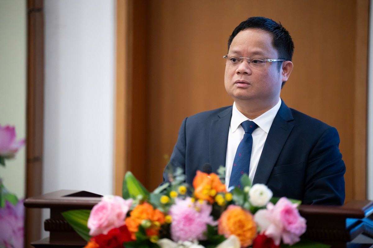 Phó Chủ nhiệm Văn phòng Quốc hội Vũ Minh Tuấn thông tin về kết quả Kỳ họp bất thường lần thứ 9, Quốc hội khóa XV Phó Chủ nhiệm Văn phòng Quốc hội Vũ Minh Tuấn thông tin về kết quả Kỳ họp bất thường lần thứ 9, Quốc hội khóa XV