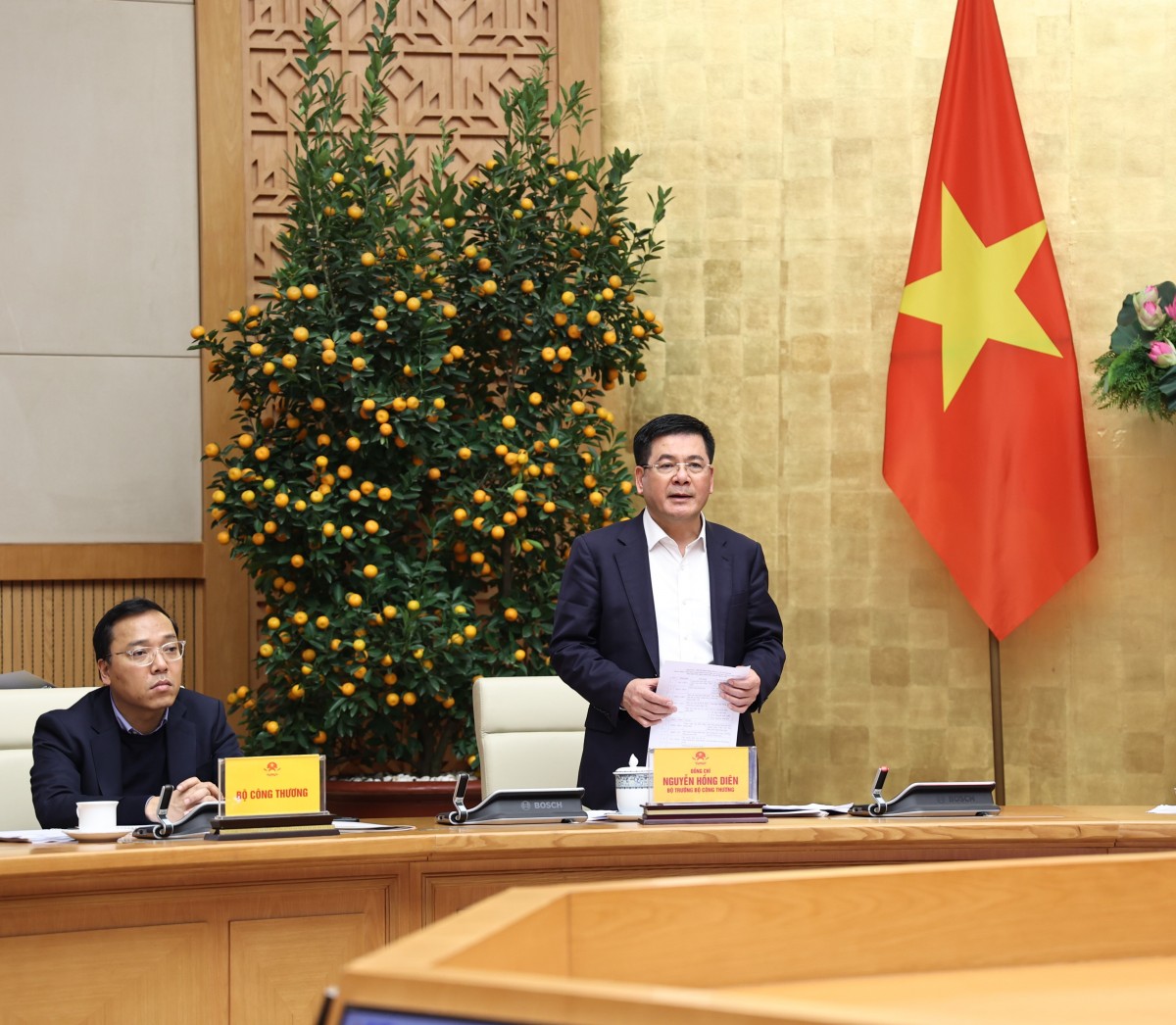 Bộ trưởng Nguyễn Hồng Diên: Điều chỉnh Quy hoạch điện VIII rất khẩn trương, 'vừa chạy vừa xếp hàng' Bộ trưởng Nguyễn Hồng Diên: Điều chỉnh Quy hoạch điện VIII rất khẩn trương, 'vừa chạy vừa xếp hàng'