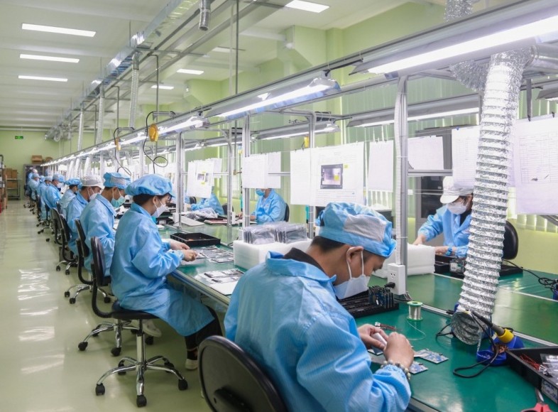 Đông Nam Á đón 'sóng' đầu tư từ tập đoàn công nghệ Đông Nam Á đón 'sóng' đầu tư từ tập đoàn công nghệ